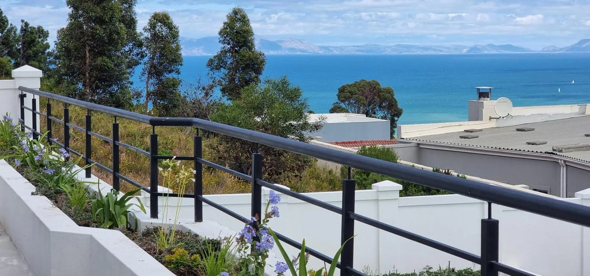 Coral Vistas Self Catering Apartments Gordonʼs Bay Sudafrica