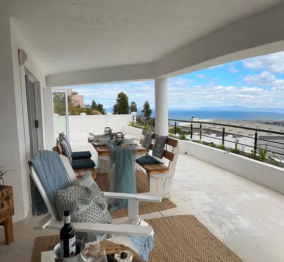 Coral Vistas Self Catering Apartments Gordonʼs Bay